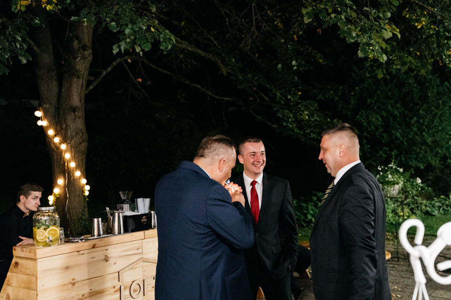 ojcowski dworek, ślub pod krakowem, sesja w ojcowie, klimatyczne miejsce na przyjęcie