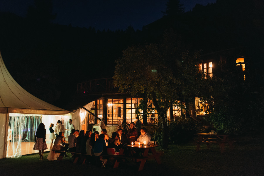 willa tadeusz, rustykalny ślub, wesele przy basenie