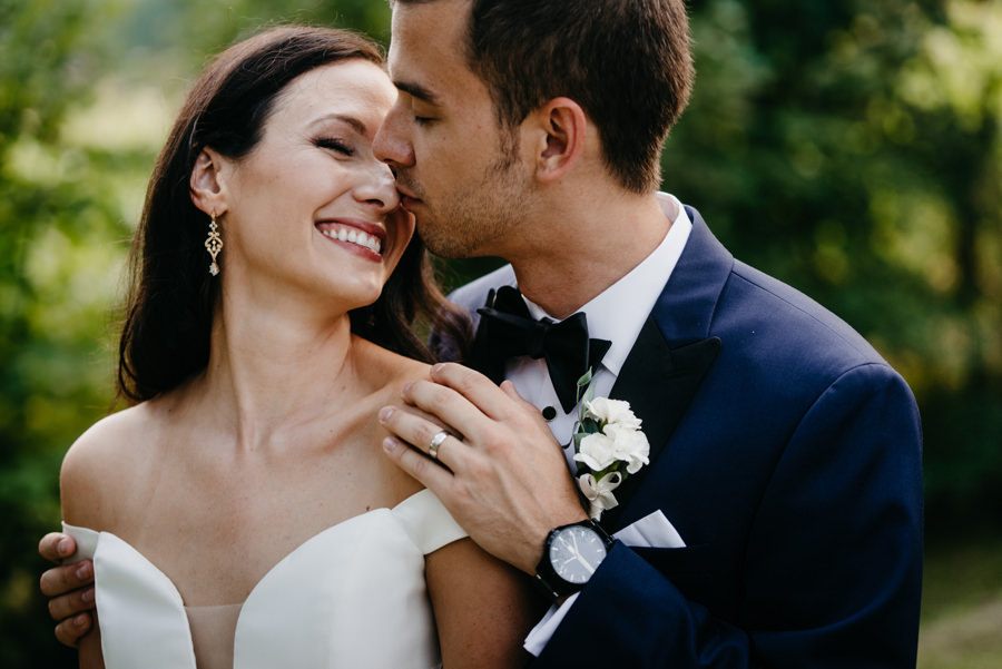 sesja w dniu ślubu, para młoda, dwór sieraków, fotograf ślubny Kraków