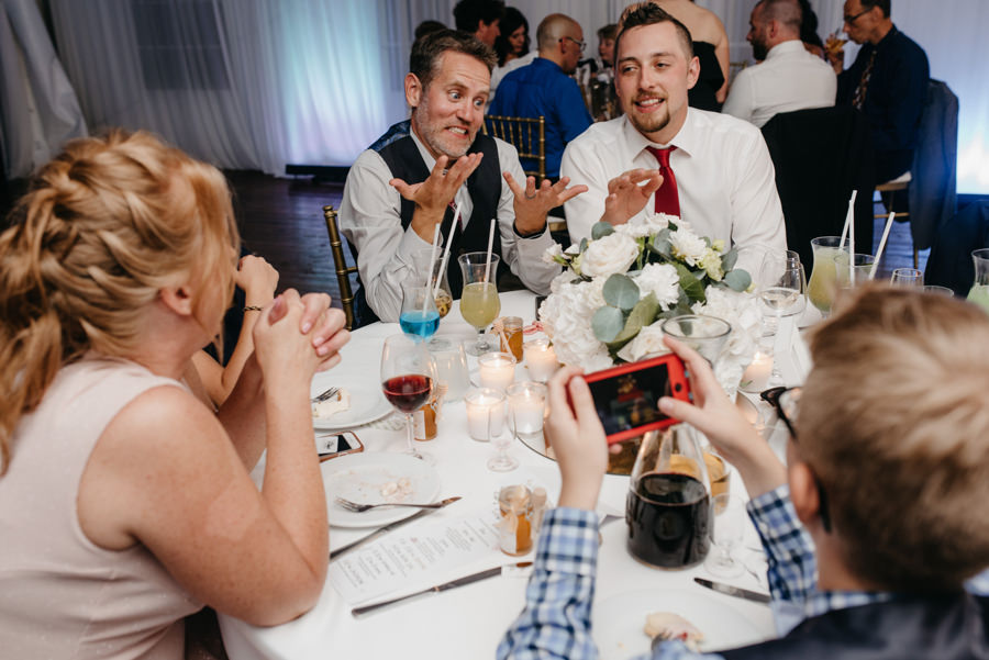 wesele w namiocie, impreza z DJ, wesele międzynarodowe, dwór sieraków