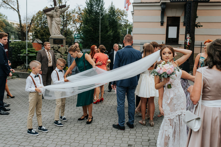 kościół nowy sącz, ślub w nowym sączu, fotograf ślubny nowy sącz