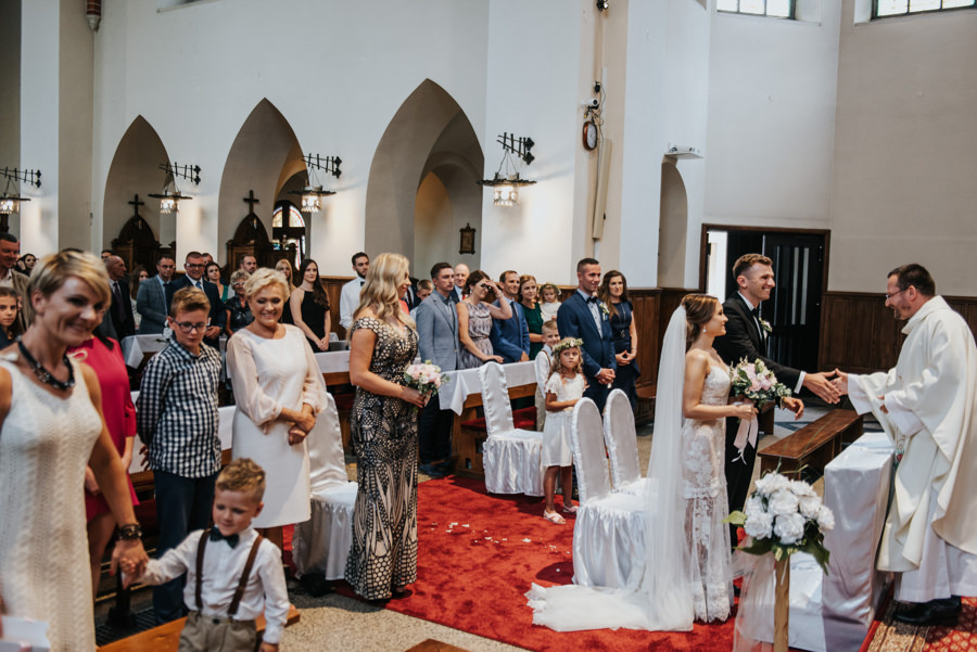 kościół nowy sącz, ślub w nowym sączu, fotograf ślubny nowy sącz