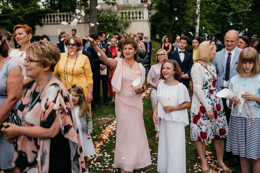 dwór sieraków wesele plenerowy ślub w dworze sieraków ślub w plenerze sesja plenerowa w krakowie ślub z wedding plannerem