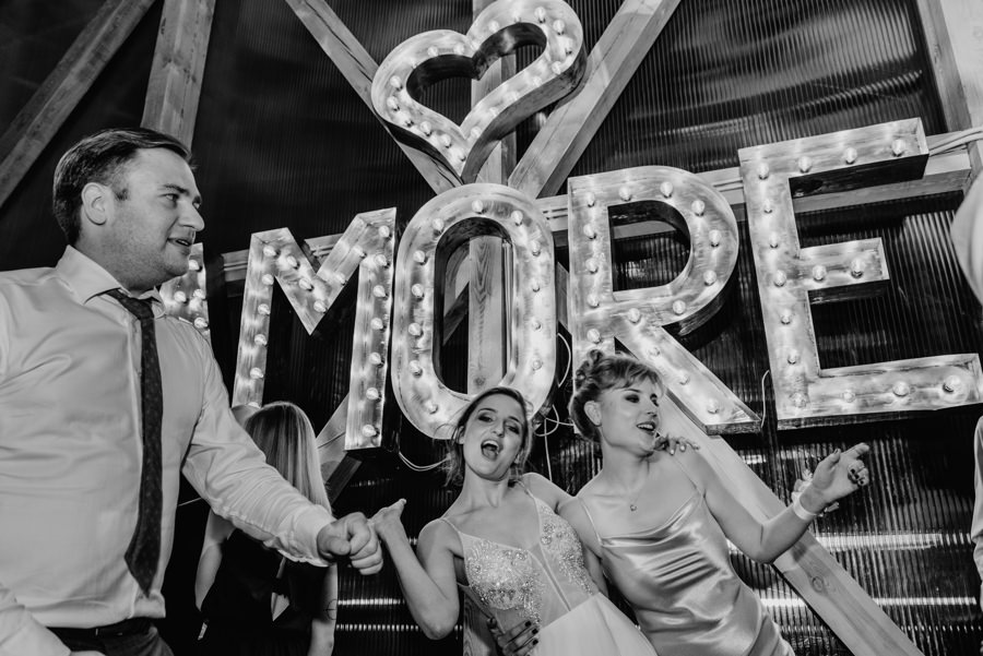 oczyszczalnia miejsce, reportaż ślubny, zdjęcia ślubne , ludwików, lmfoto, para młoda, panna młoda, lmfoto