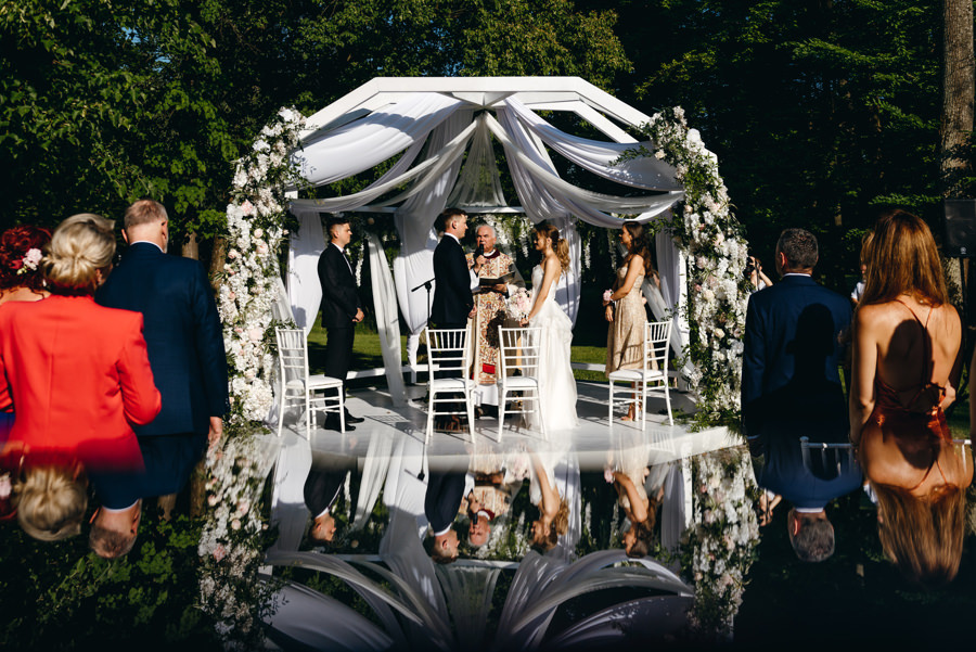 pałac czosnowskich, wesele w pałacu, ślub kościelny w plenerze, dekoracje rock'n'flowers