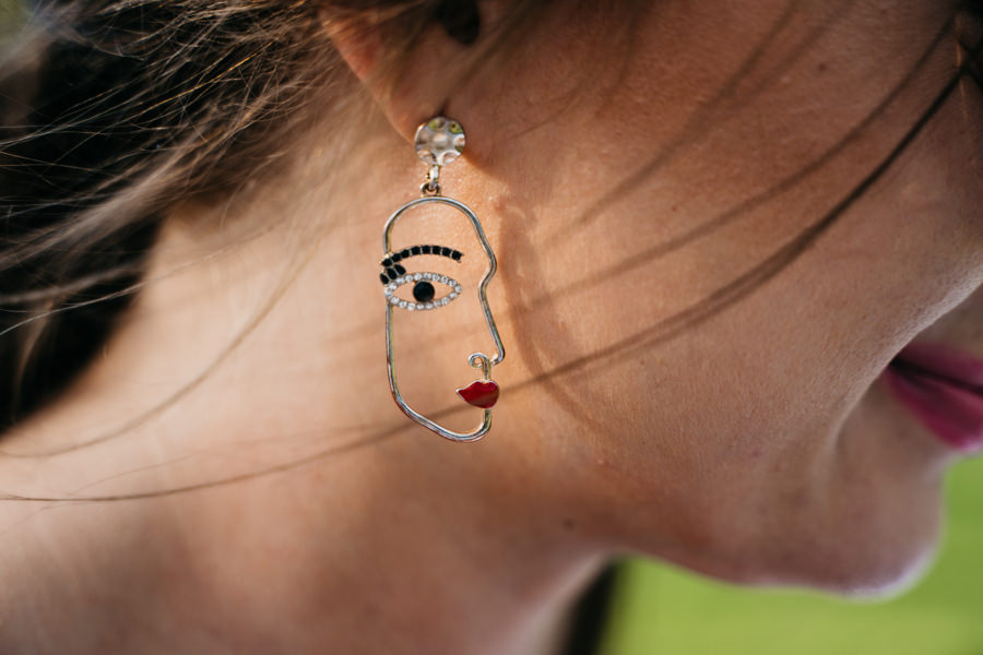 ogrod w brzoskiwni, slub w krakowie, krakow zdjecia, wesele plenerowe, para mloda