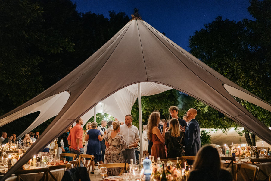 krakow ślub, ślub w marcyporebie, wesele pod krakowem, wesele w Marcyporebie, para mloda, slub po krakowsku