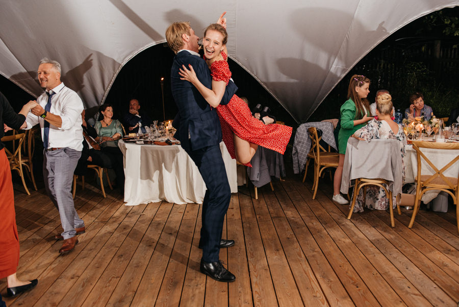 krakow ślub, ślub w marcyporebie, wesele pod krakowem, wesele w Marcyporebie, para mloda, slub po krakowsku