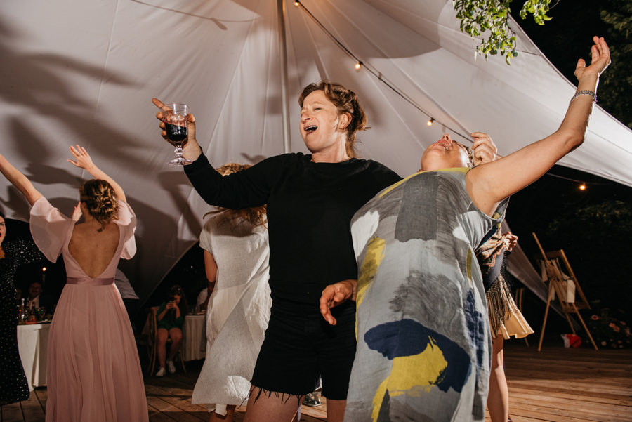 krakow ślub, ślub w marcyporebie, wesele pod krakowem, wesele w Marcyporebie, para mloda, slub po krakowsku