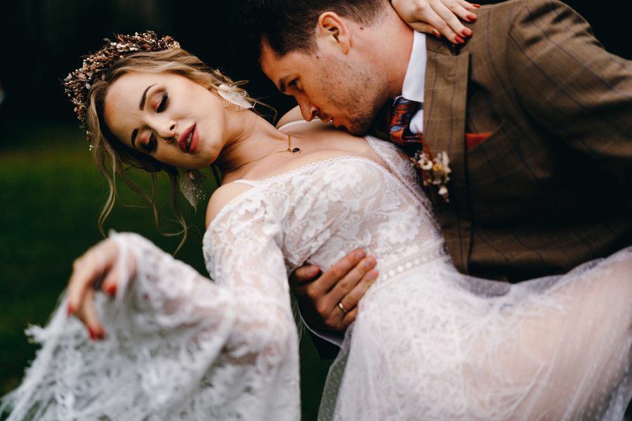 wesele w stylu boho, slub w plenerze, suknia slubna boho marta trojanowska